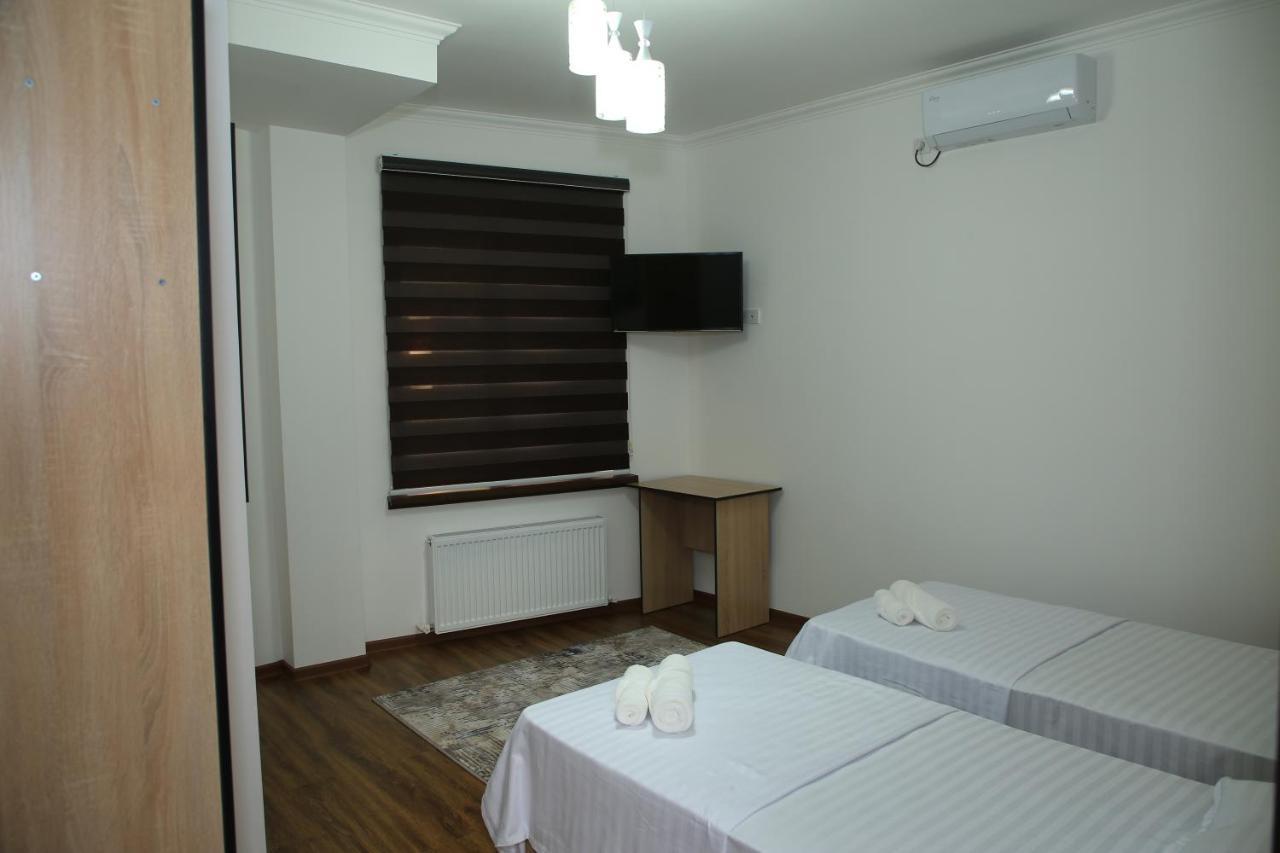 Hotel Mehribon Samarkand Exterior photo